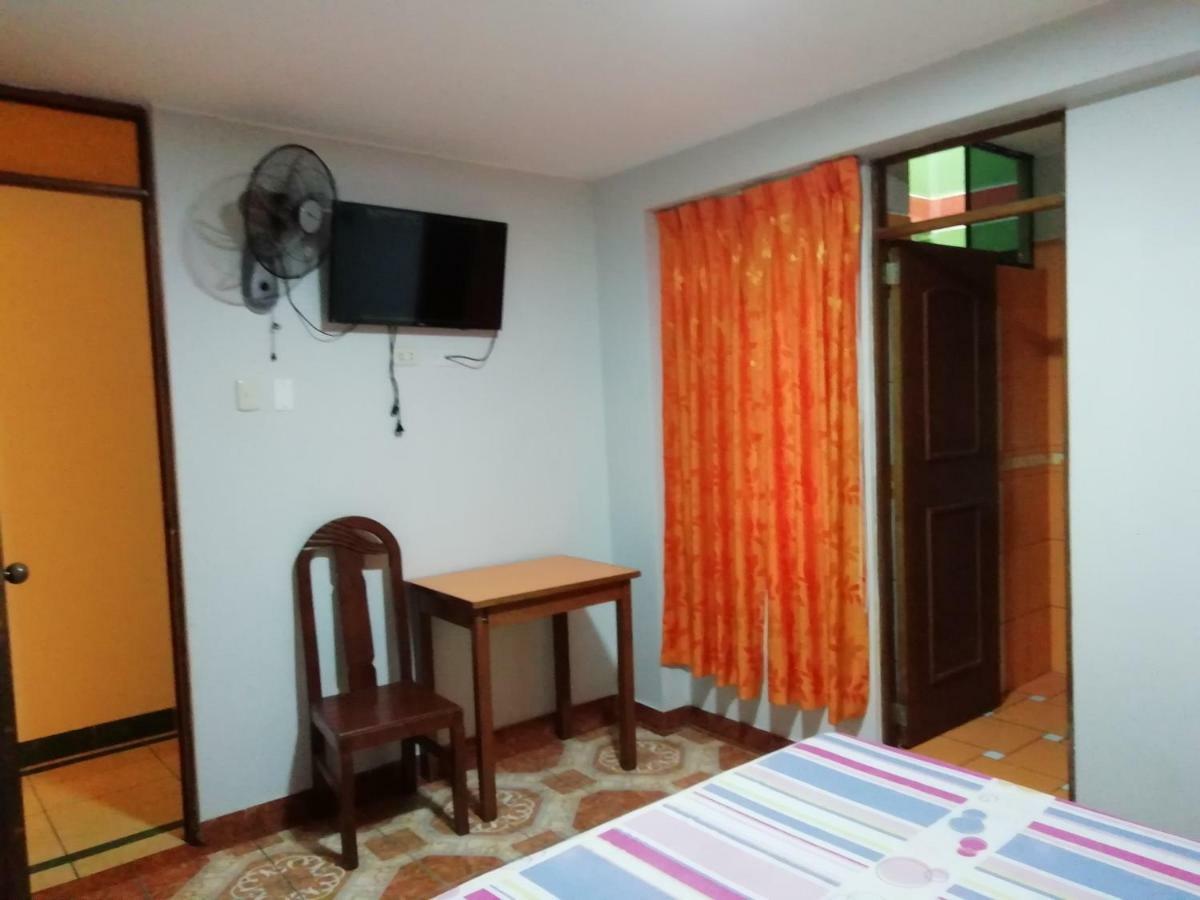 Hotel Real Bolivar Chimbote Exterior foto